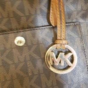 Michael Kors purse Tan & Dk Brown